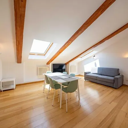 Appartement Mansarda Sky By Dimorra Napels