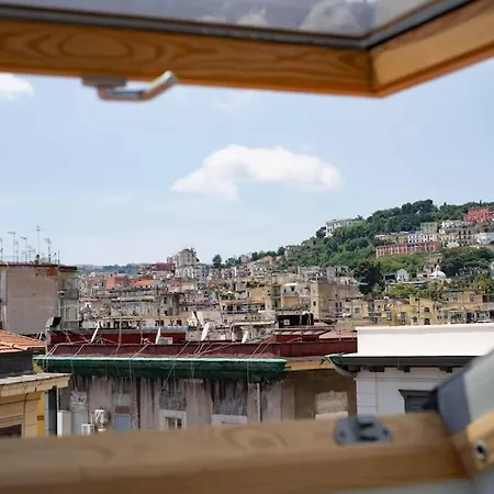 Mansarda Sky By Dimorra * Napels