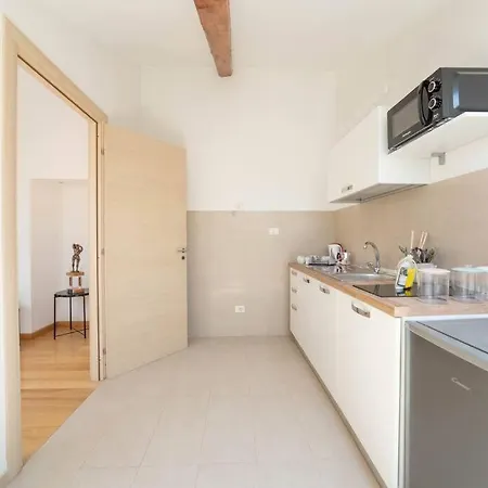 Appartement Mansarda Sky By Dimorra *